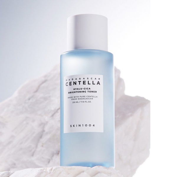 Skin1004 Madagascar Centella Brightening Toner 210ml