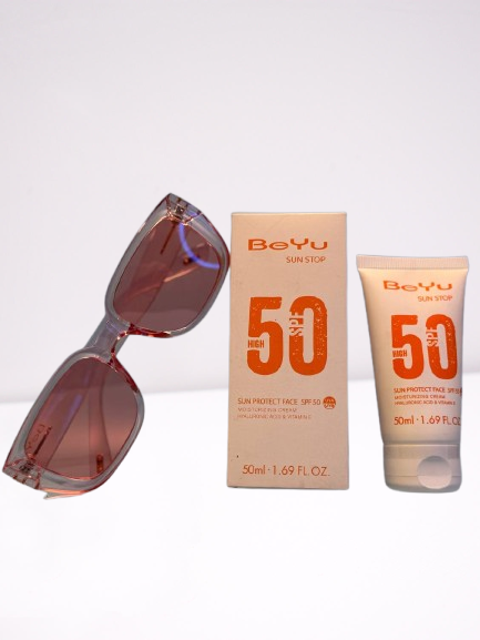 Sunscreen Cream - Buy 2 Get a Radiance Gift