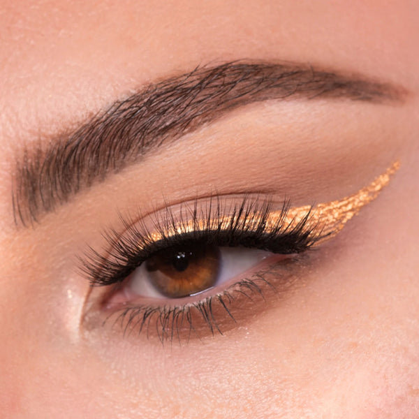 The Balm محدد عيون Golden Eyes Definer